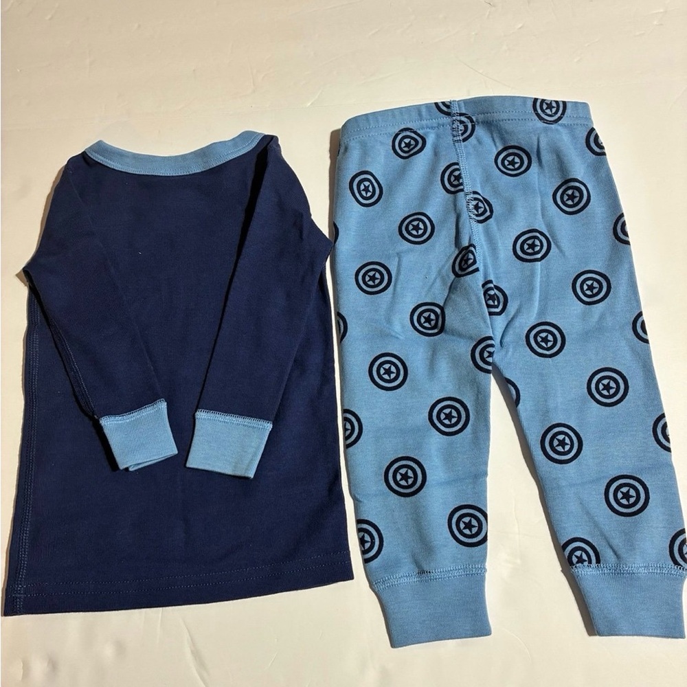 NWT Hanna Andersson Blue and Gold Captain America Pj set 12/18 months - Picture 2 of 3